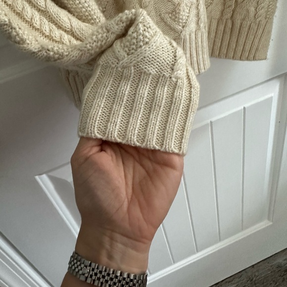 Polo Ralph Lauren Cable Knit Sweater w Shoulder Buttons, off-white, size S - Picture 7 of 8